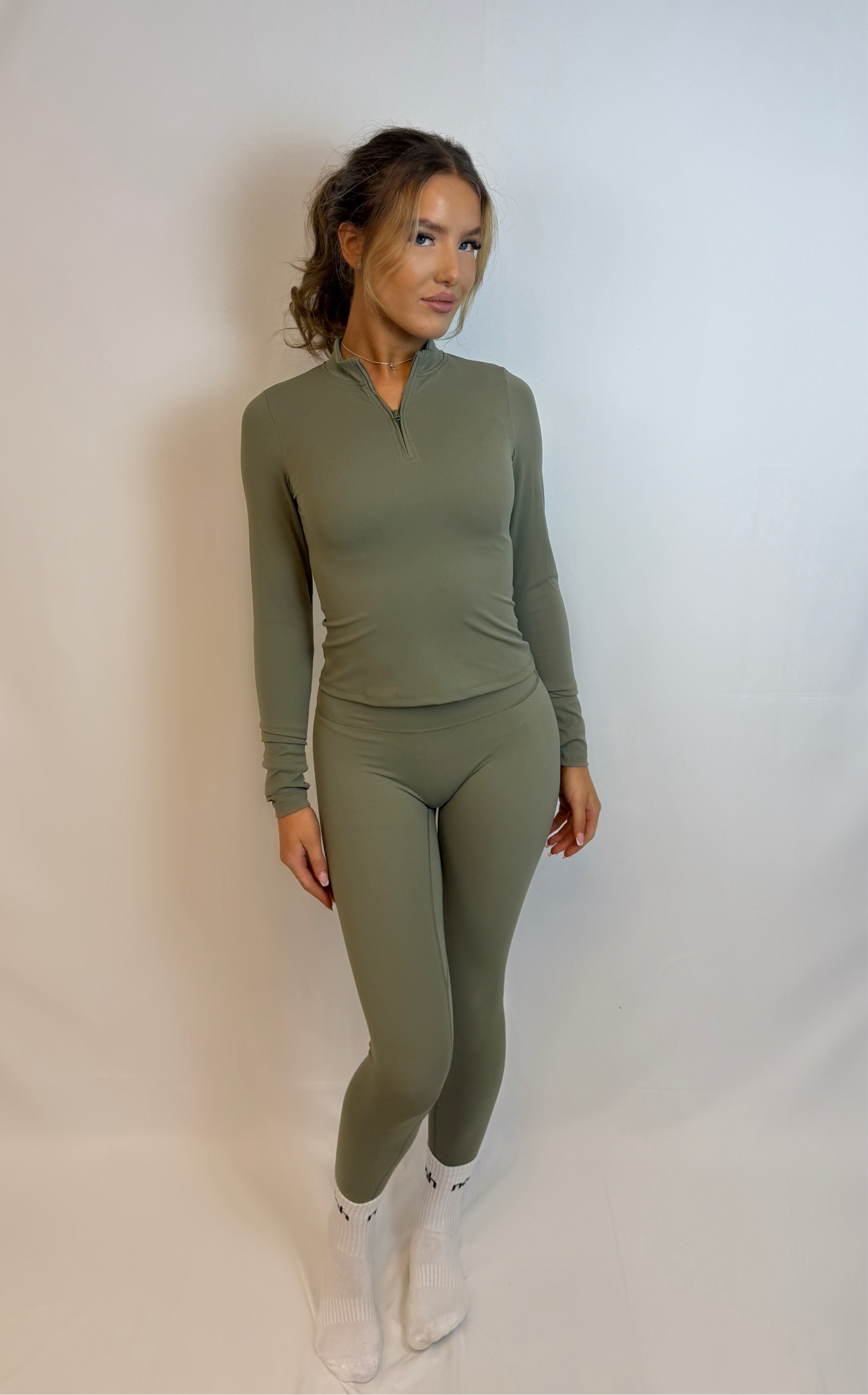 ‘OLIVE’ half zip set